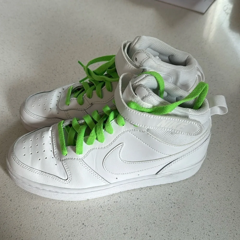 🍍 Nike Court Borough Mid 2 GS White / Stadium🍍SZ 6.5Y